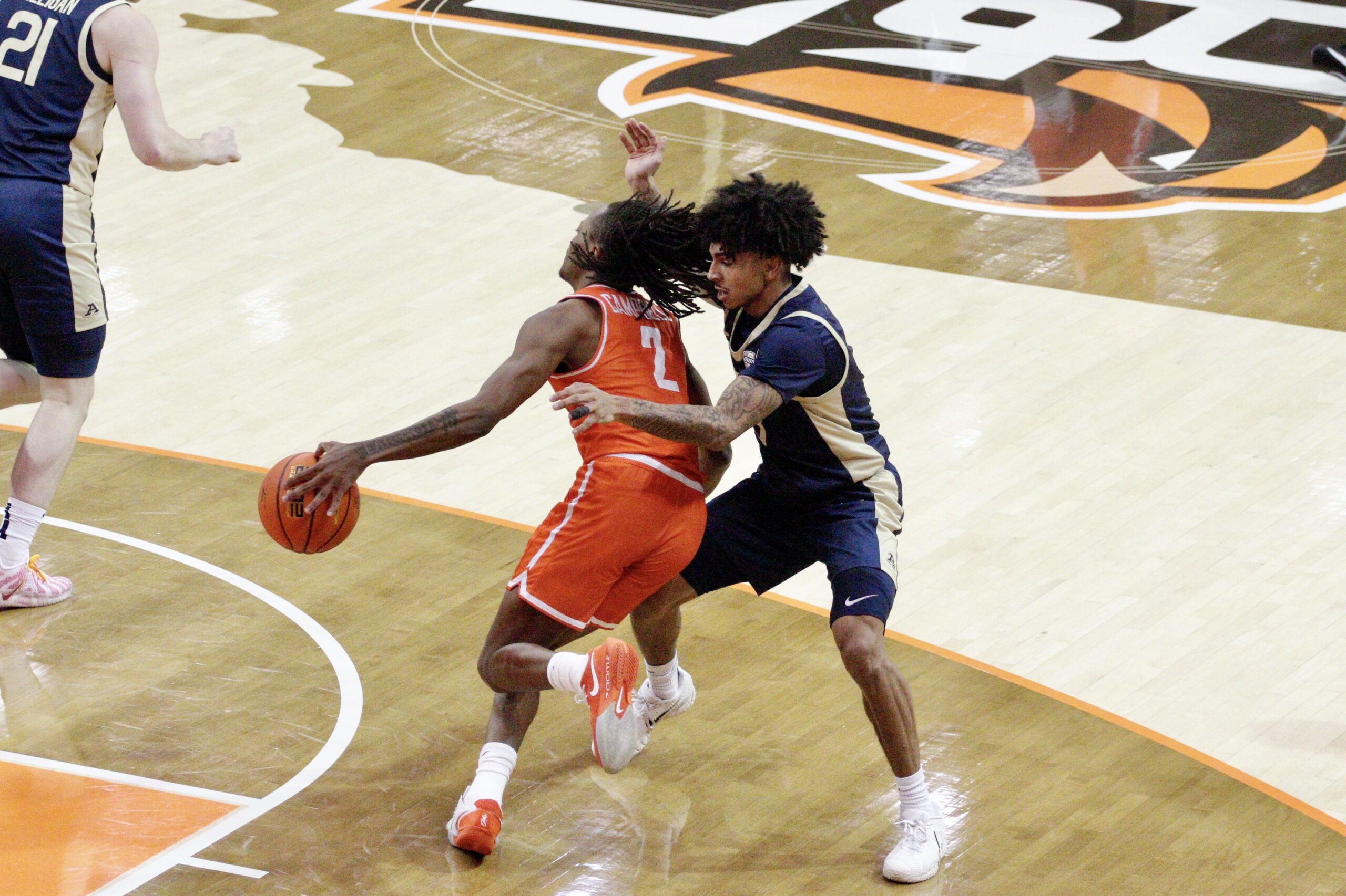 Akron Zips come away with gritty road win over Bowling Green - Kee On ...